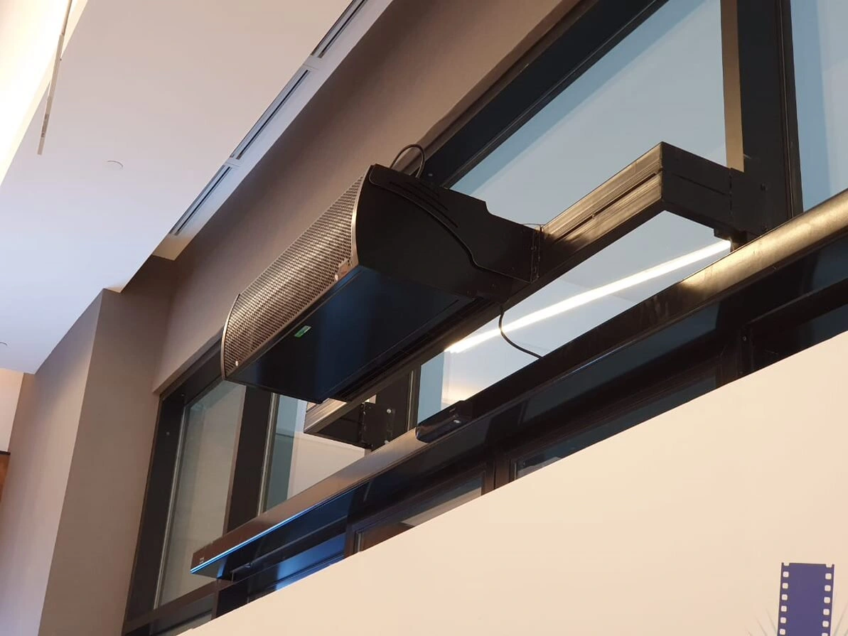 Stavoklima Air Curtain Li0 at vox cinema