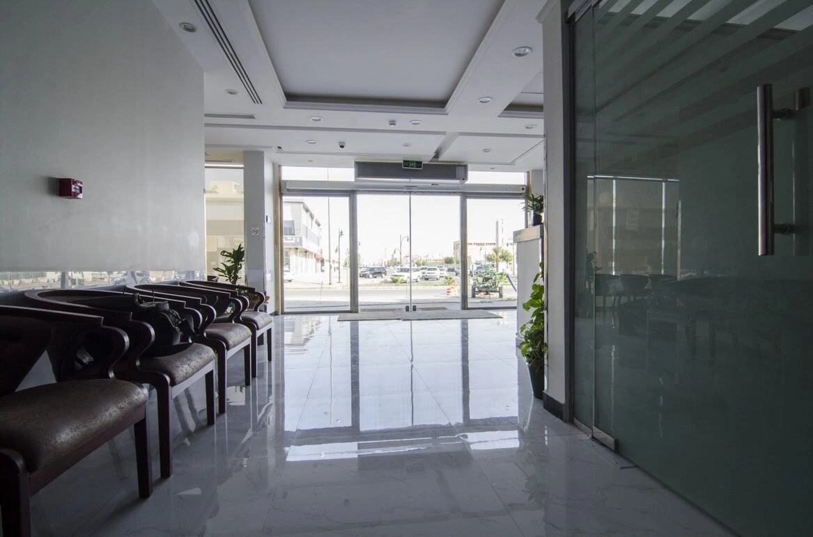 air curtains in Mshhor Eye Experts Center ksa