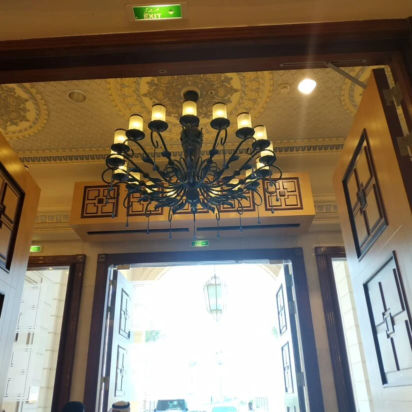 Touches added by the air curtain to the aesthetics of the Ritz-Carlton hotel environment stavoklima air curtain in Ritz-Carlton hotel in jeddah