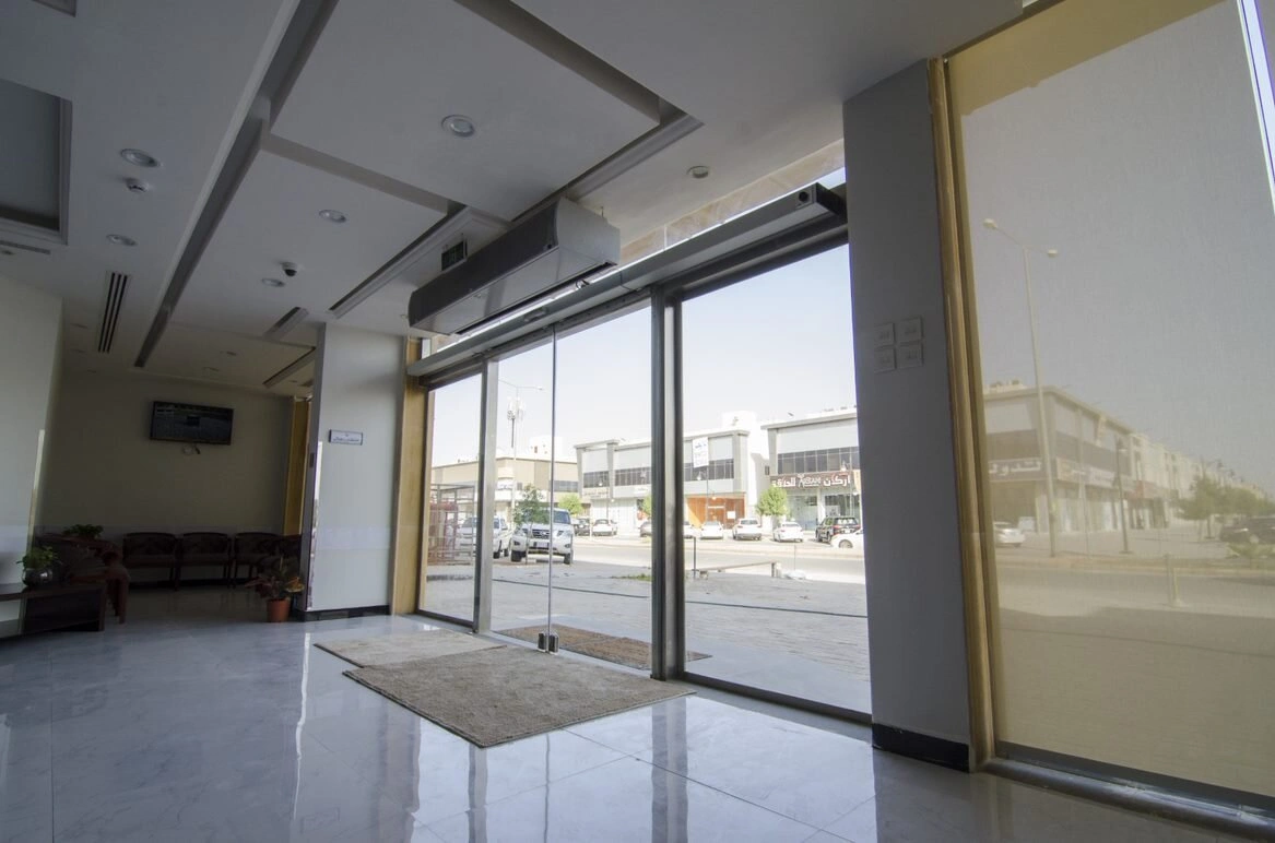 stavoklima air curtains in Mshhor Eye Experts Center