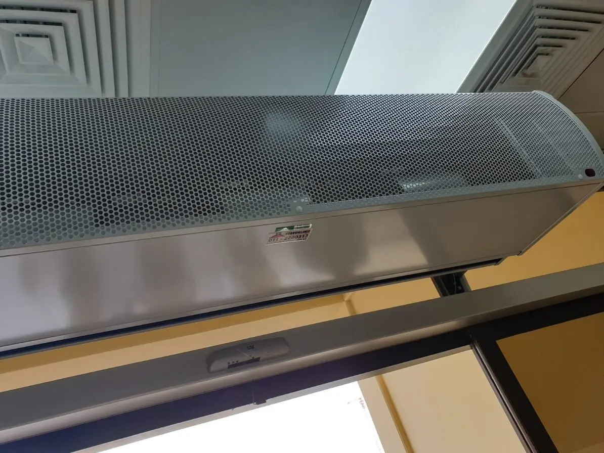 Stavoklima air curtains in the Saudi Airlines Catering building