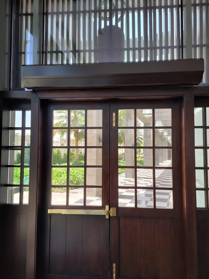 air curtains at Crowne Plaza Hotel