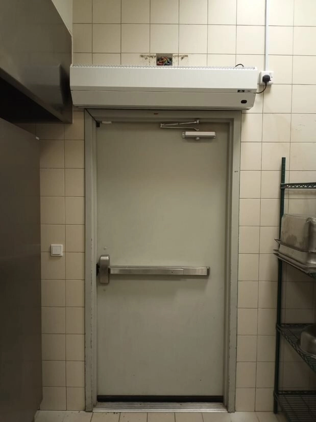 stavoklima air curtains at Crowne Plaza Hotel