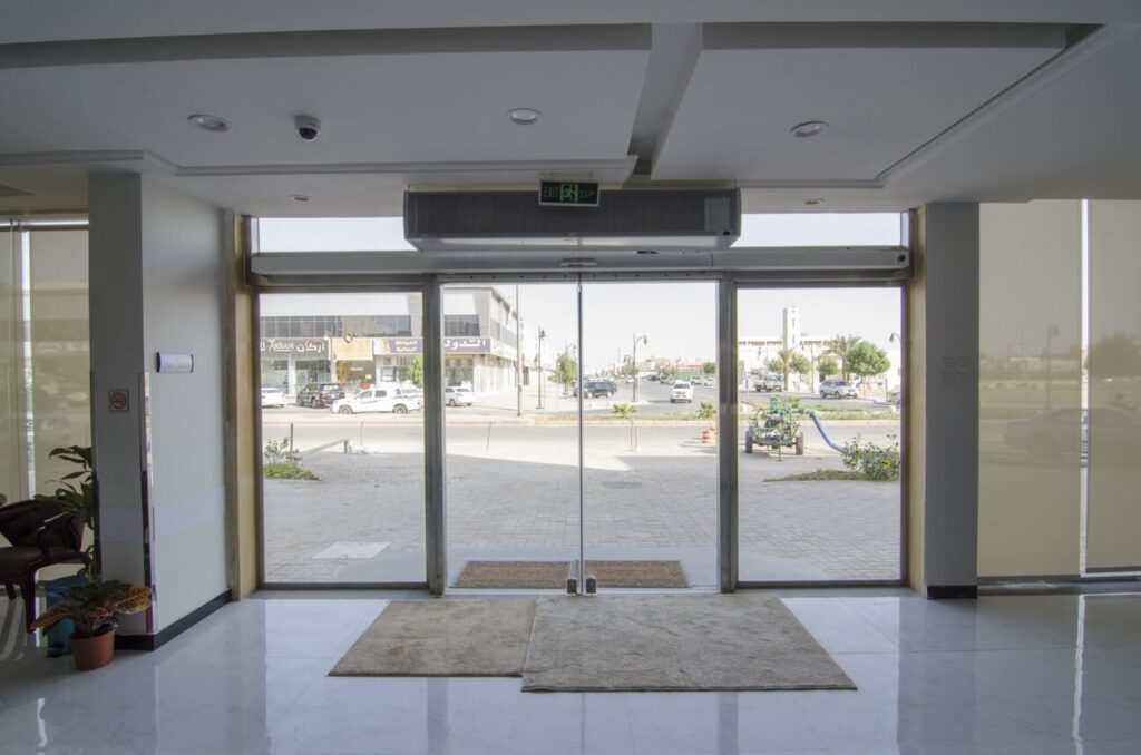 Air Curtains for Reducing Noise Pollution in Saudi Arabia - air curtain supplier in Saudi Arabia
