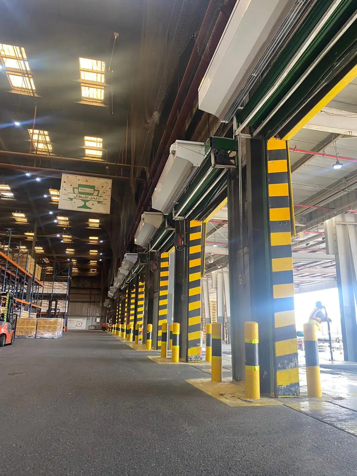 Stavoklima Axi Air Curtains: The Key to Afia’s Perfect Food Storage Stavoklima Axi Air Curtains The Key to Afia’s Perfect Food Storage