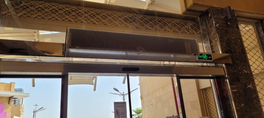 Problems and disadvantages of used air curtains