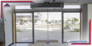 استخدامات الستائر الهوائية في الصيدليات ومراكز التجميل