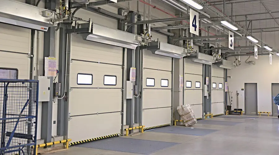 Benefits of Using Air Curtains for Industrial Doors