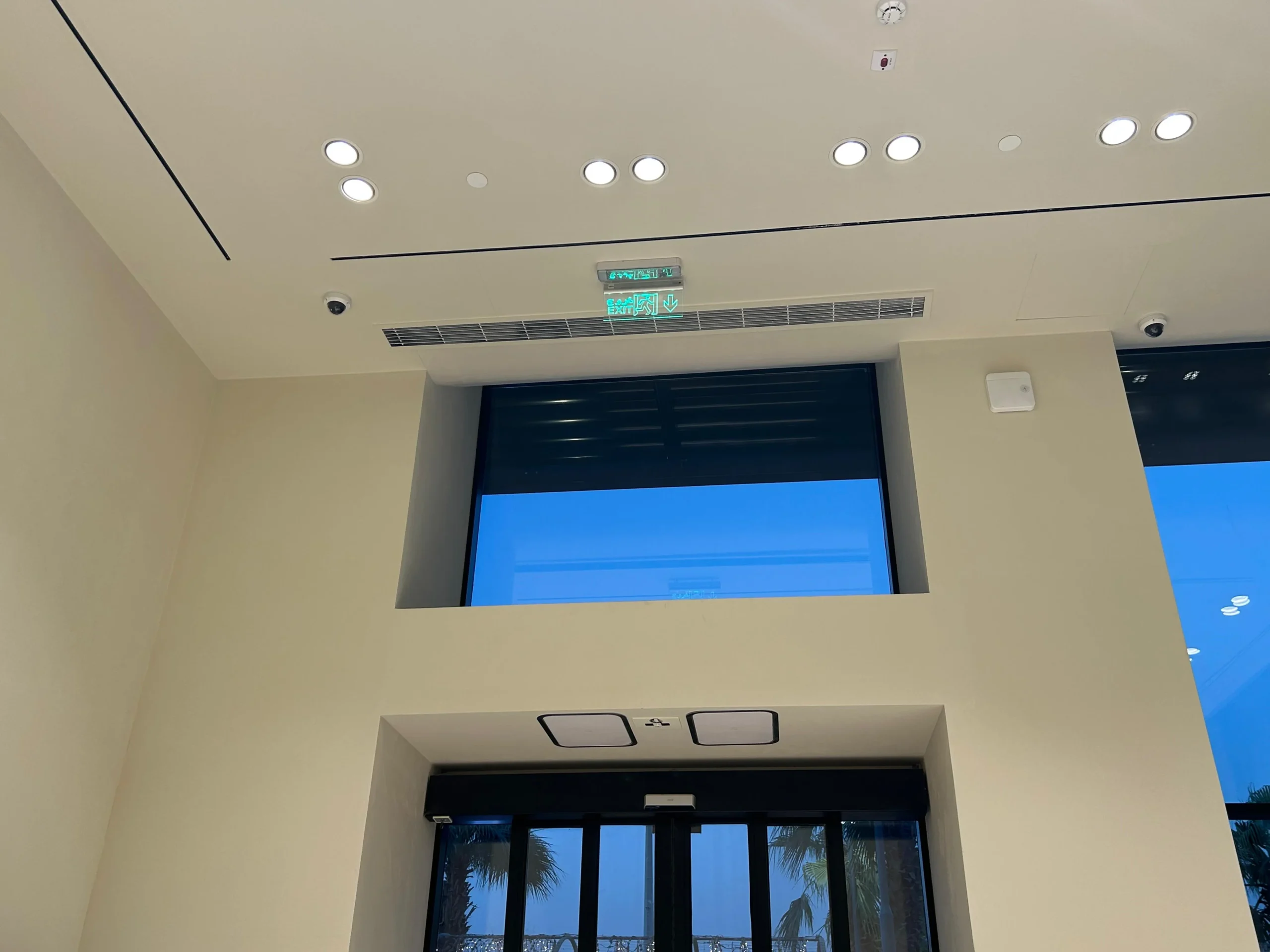 ستائر هواء ستافوكليما (Li Recessed) في ماسيمو دوتي ستائر هواء ستافوكليما (Li Recessed) في ماسيمو دوتي