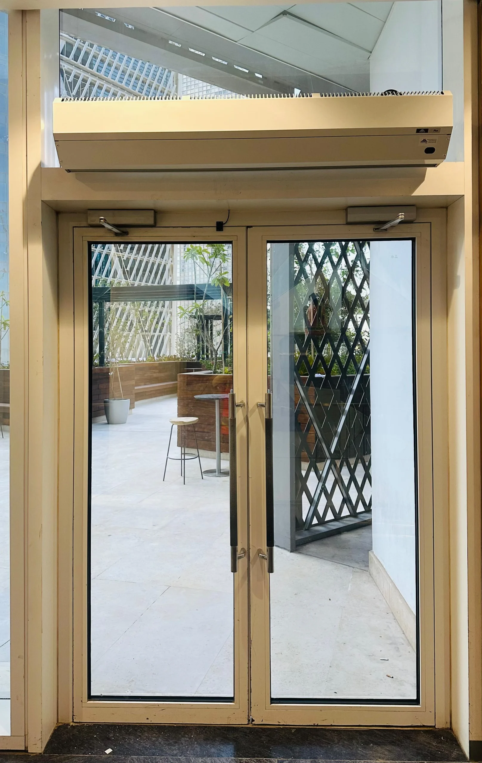 ستائر هواء مركز الملك عبدالله المالي (KAFD)